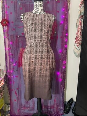 Vince Camuto Sleeveless Brown Printed Midi Sheath Dress